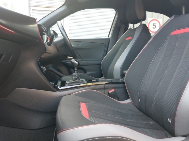 Vauxhall Mokka 1.2 Turbo 100 Sri Nav Premium SA21MFM White #5