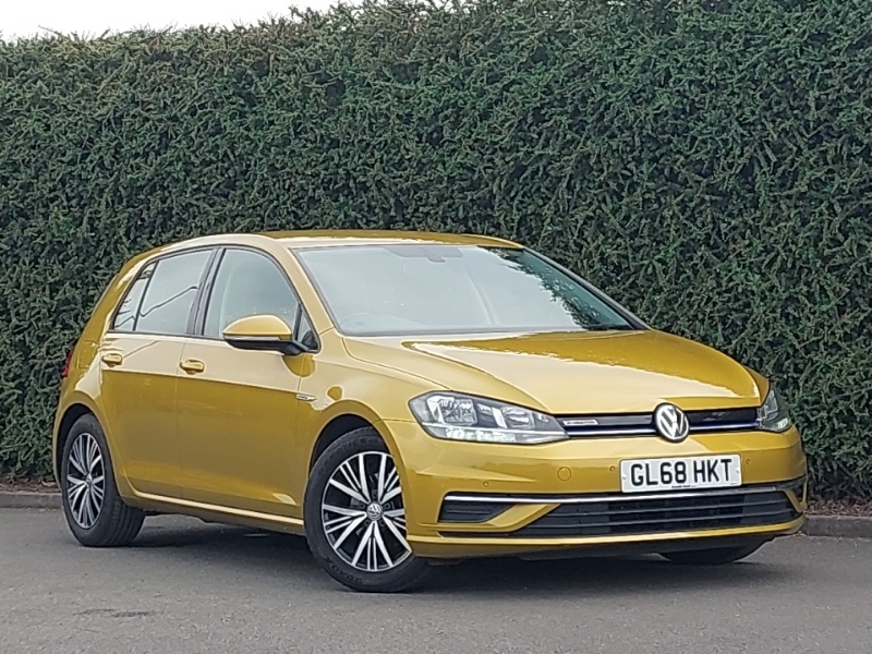 Volkswagen Golf 1.5 Tsi Evo Se Nav Dsg Yellow