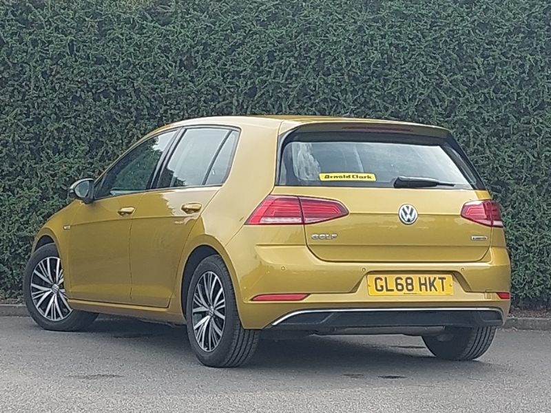 Volkswagen Golf 1.5 Tsi Evo Se Nav Dsg GL68HKT Yellow #2