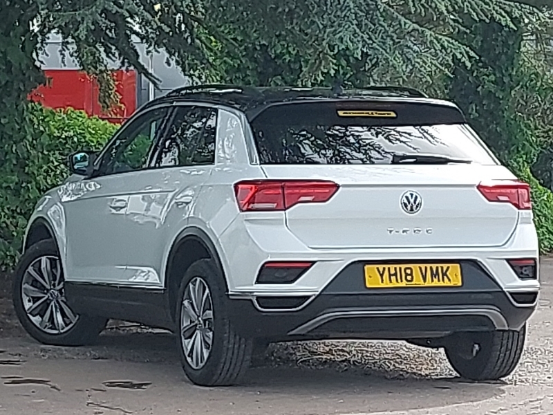 Volkswagen T-Roc 1.0 Tsi Design YH18VMK White #2