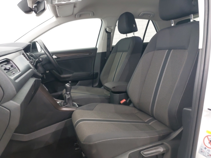 Volkswagen T-Roc 1.0 Tsi Design NC19DOA White #5