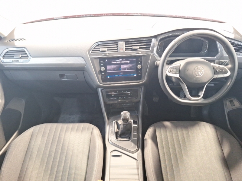 Volkswagen Tiguan Allspace 1.5 Tsi Life Red #3