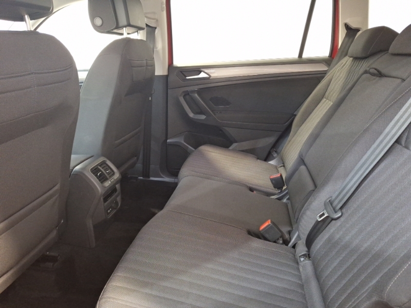 Volkswagen Tiguan Allspace 1.5 Tsi Life Red #6