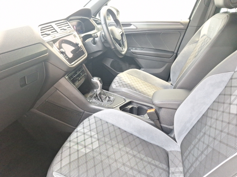 Volkswagen Tiguan 2.0 Tdi R-line Edition Dsg PN73XEH Black #5