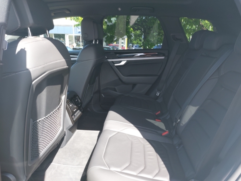 Volkswagen Touareg 3.0 V6 Tdi 4Motion Black Edition Tip White #6