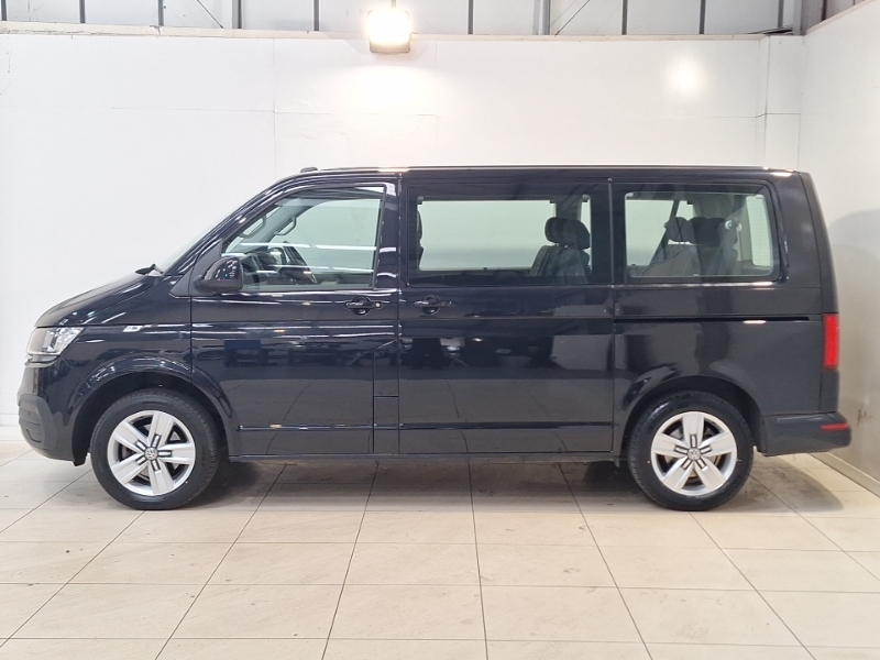 Volkswagen Transporter Shuttle 2.0 Tdi 110Ps Se Minibus Black #4