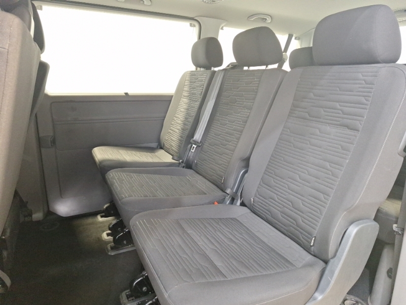 Volkswagen Transporter Shuttle 2.0 Tdi 110Ps Se Minibus Black #6