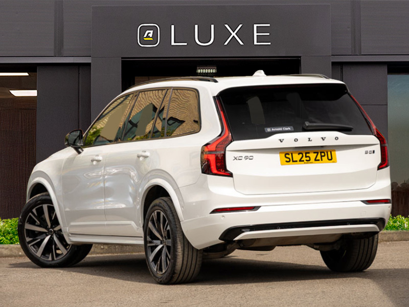 Volvo XC90 2.0 B5p Plus Dark Awd Geartronic SL25ZPU White #2