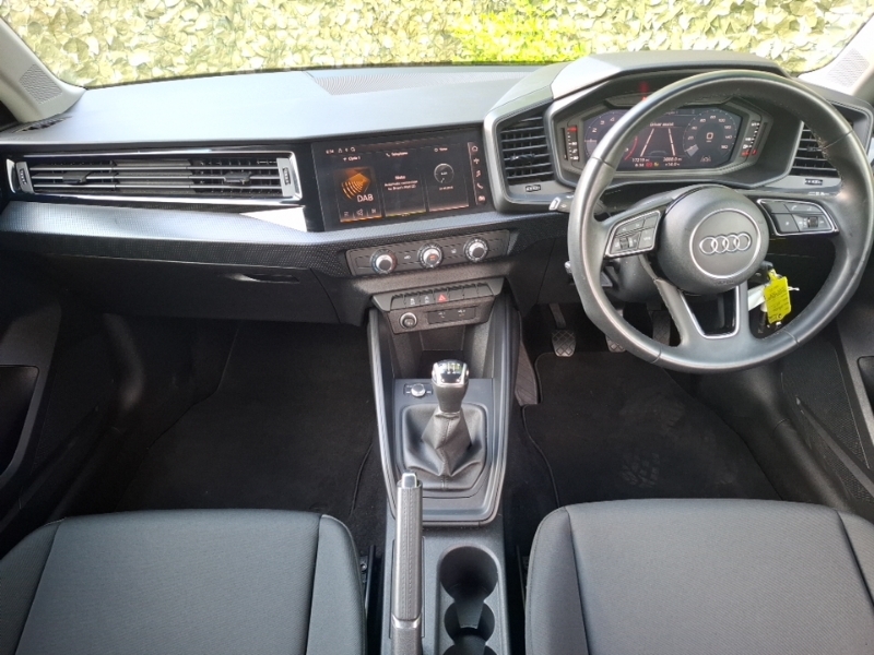 Audi A1 25 Tfsi Technik YH73SKZ Blue #3