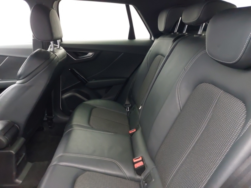 Audi Q2 35 Tfsi Black Edition SN20ZZK White #6