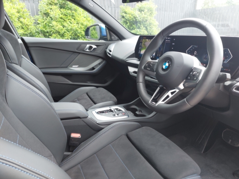 BMW 2 Series 220 M Sport Step YH75KGP Blue #6