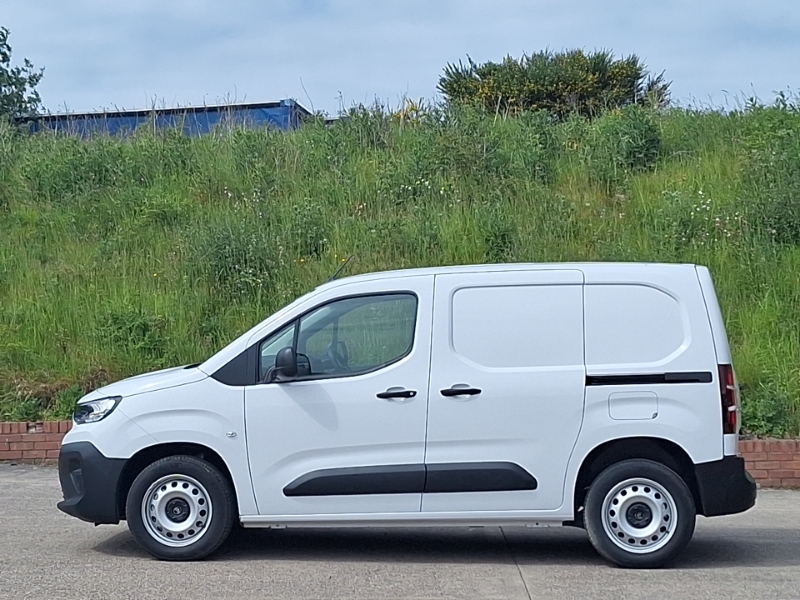 Citroen Berlingo 1.5 Bluehdi 100Ps Van Enterprise White #4