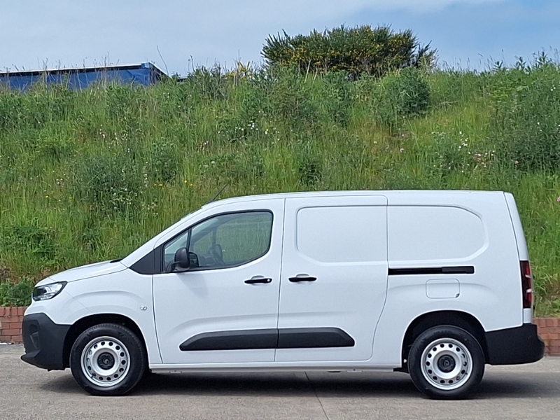 Citroen Berlingo 1.5 Bluehdi 100Ps Crew Van Enterprise White #4