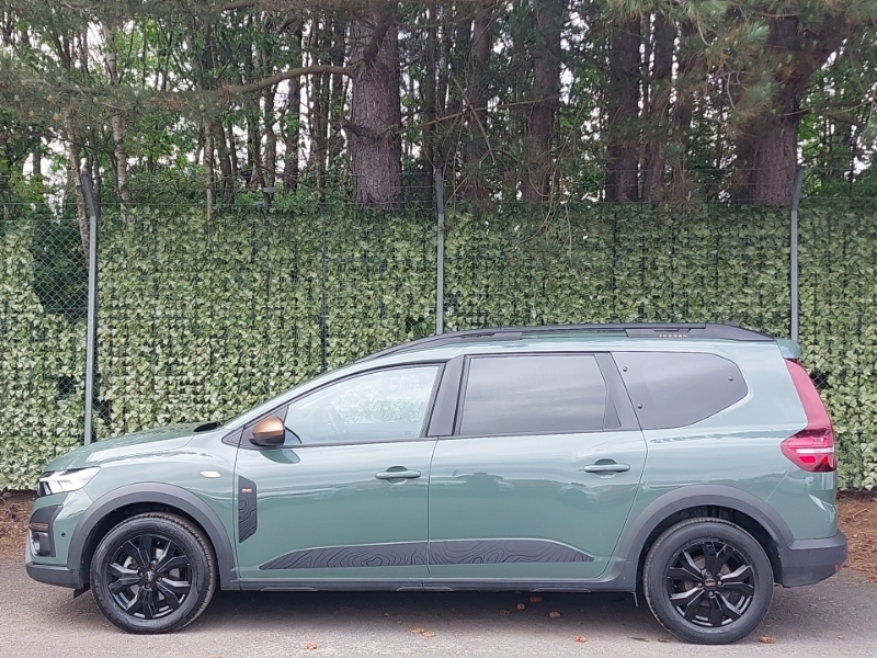 Dacia Jogger 1.6 Hev Extreme GY24LCZ Green #4