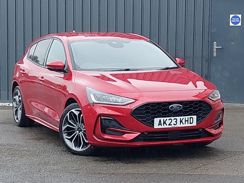 Ford Focus Hatchback 1.0 Ecoboost Hybrid Mhev 155 St-line X 5 Red