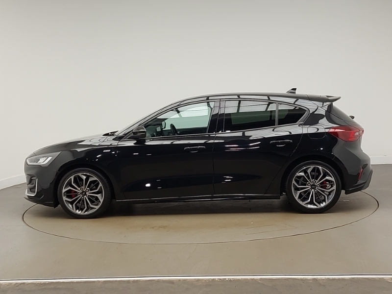 Ford Focus 1.5 Ecoblue St-line Vignale MX23BKK Black #4