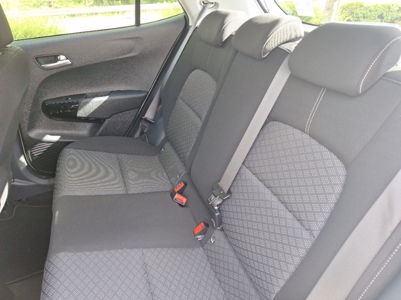Kia Picanto 1.0 Pure ST75PXD White #6