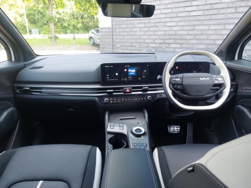 Kia Sportage 1.6T Gdi Hev Gt-line S RO75CZE White #3