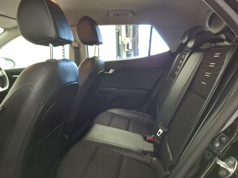 Kia Stonic 1.0T Gdi 99 Gt-line Dct FV23DXX Black #6
