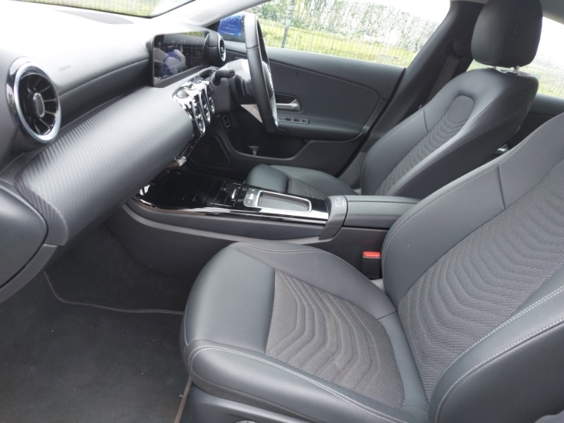 Mercedes-Benz CLA Class Cla 180 Sport Edition Tip KM25XGU Blue #5
