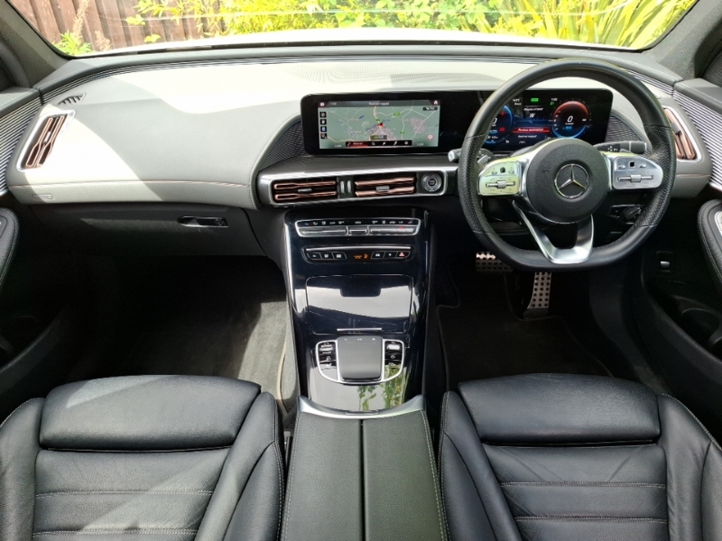 Mercedes-Benz EQC Eqc 400 300Kw Amg Line 80Kwh White #3