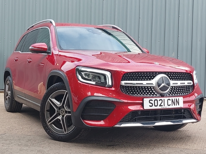 Mercedes-Benz GLB Class Glb 200 Amg Line Premium 7G-tronic Red