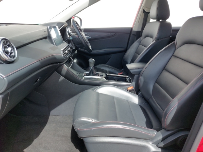 MG HS 1.5 T-gdi Excite NV22KKB Red #5