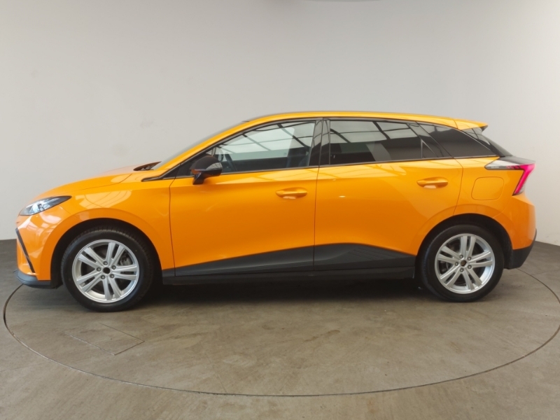 MG MG4 150Kw Trophy Ev Long Range 64Kwh Orange #4