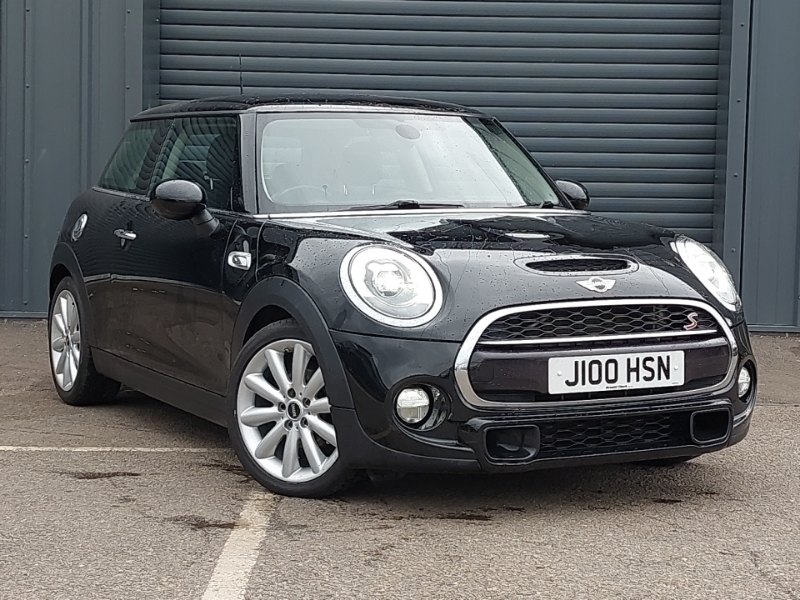 Mini Hatch 2.0 Cooper S Black