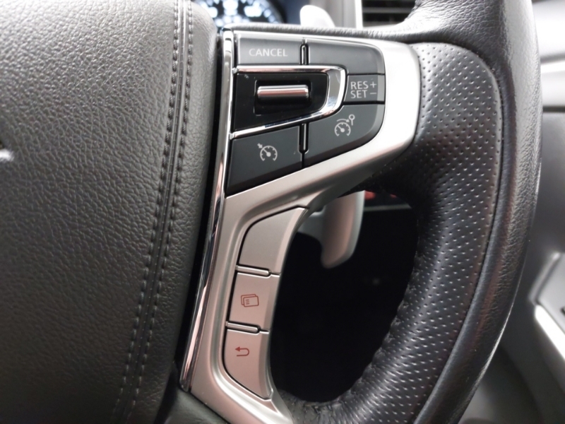 Mitsubishi Shogun Sport Sport 2.4 Di-dc 4 Red #13