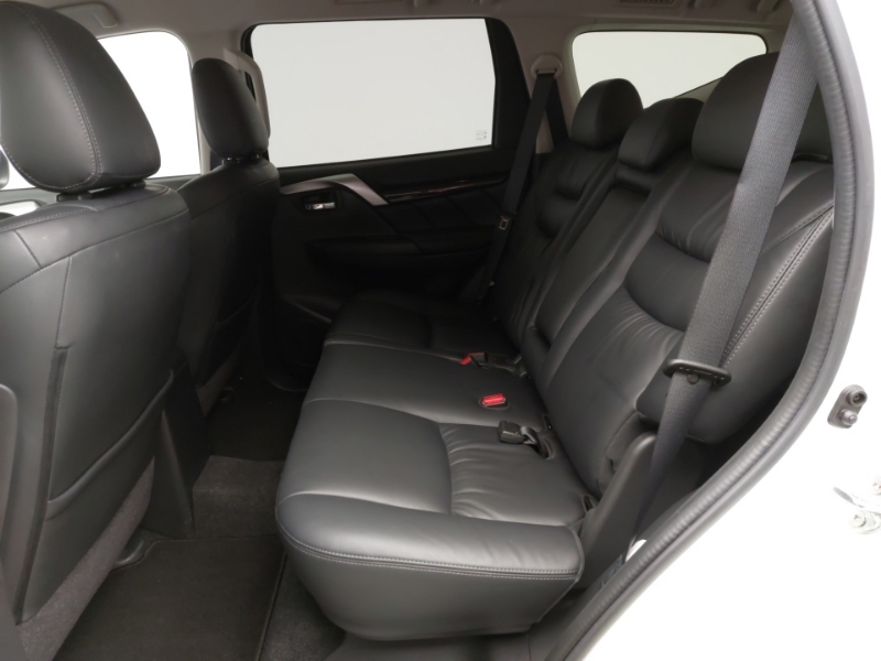 Mitsubishi Shogun Sport Sport 2.4 Di-dc 4 Red #6