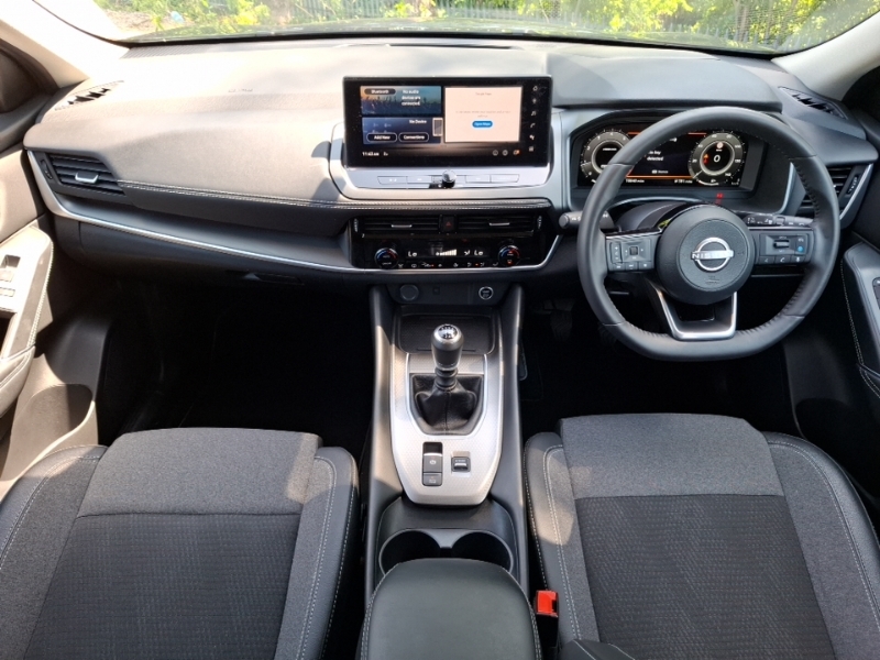 Nissan Qashqai 1.3 Dig-t Mh N-connecta Glass Roof SM25XPD Grey #3