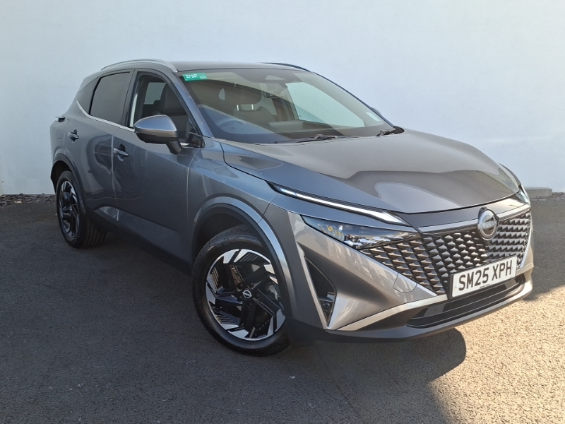Nissan Qashqai 1.3 Dig-t Mh N-connecta Glass Roof Grey