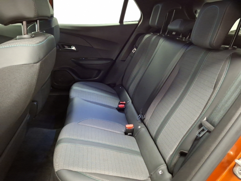Peugeot 2008 1.2 Puretech Allure Premium SH23EHM Orange #6