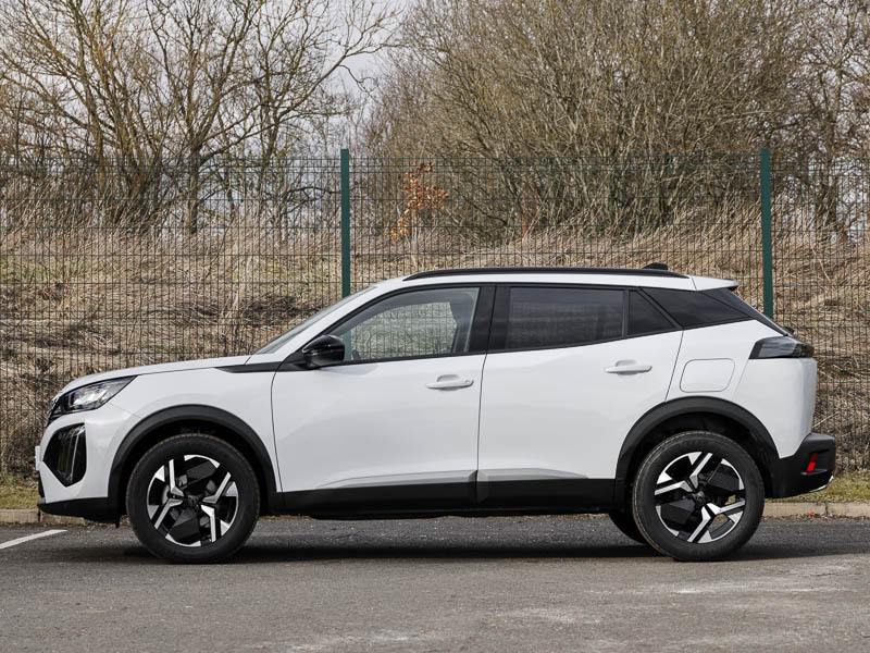 Peugeot 2008 1.2 Puretech Allure SH26UKK White #4