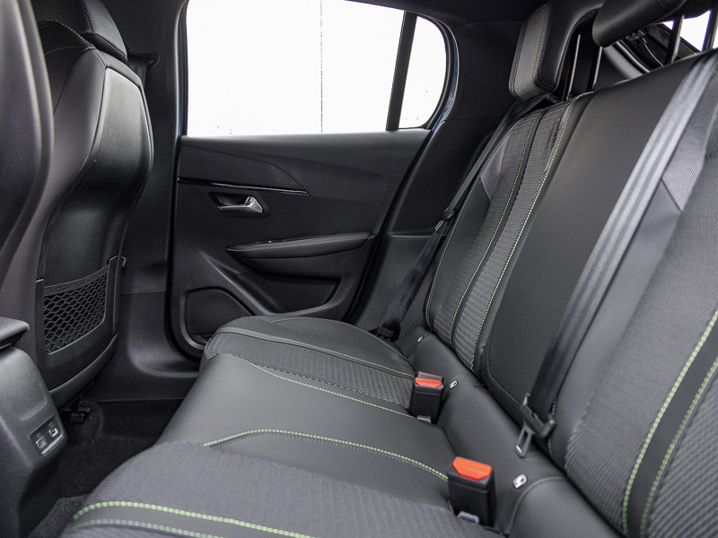 Peugeot e-208 100Kw Gt 50Kwh Grey #6