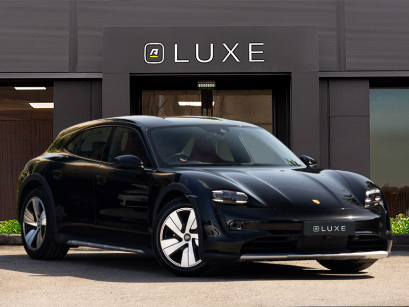 Porsche Taycan 350Kw 4 93Kwh Black
