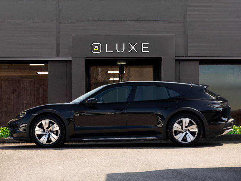 Porsche Taycan 350Kw 4 93Kwh WF23ZLU Black #4