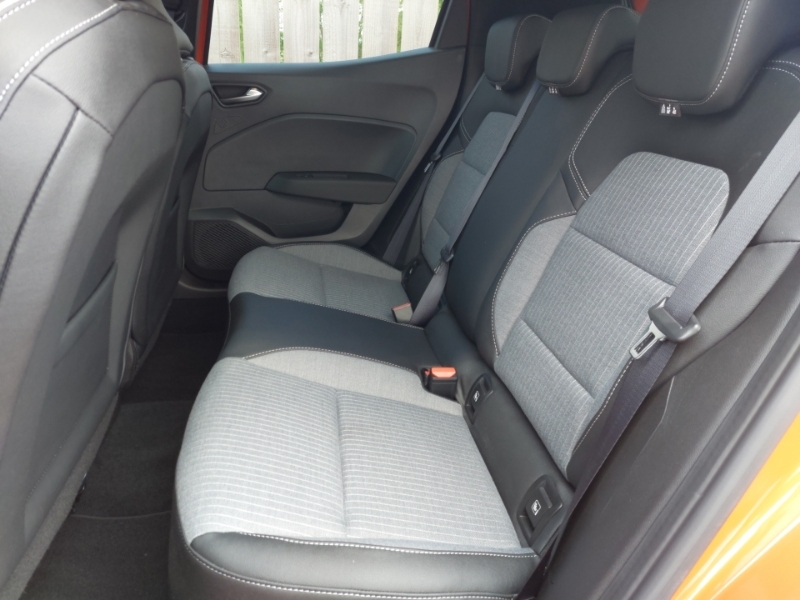 Renault Clio 1.0 Tce 90 Techno SC24BFO Orange #6