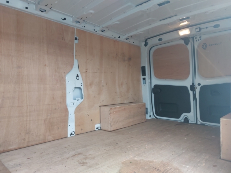 Renault Trafic Ll30 Blue Dci 130 Advance Safety Van SG74JVR White #6