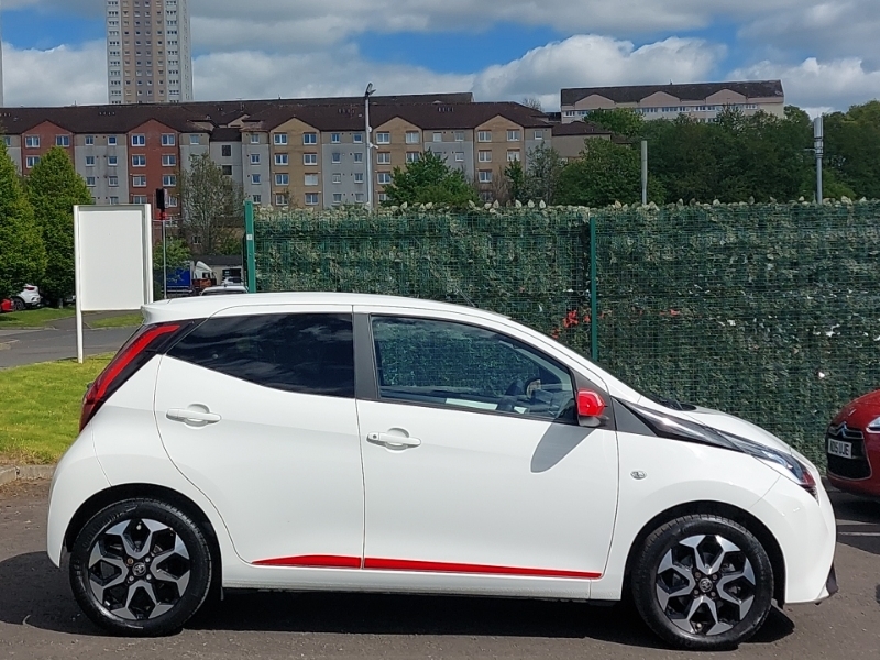 Toyota Aygo 1.0 Vvt-i X-trend Tss SA70UAM White #4