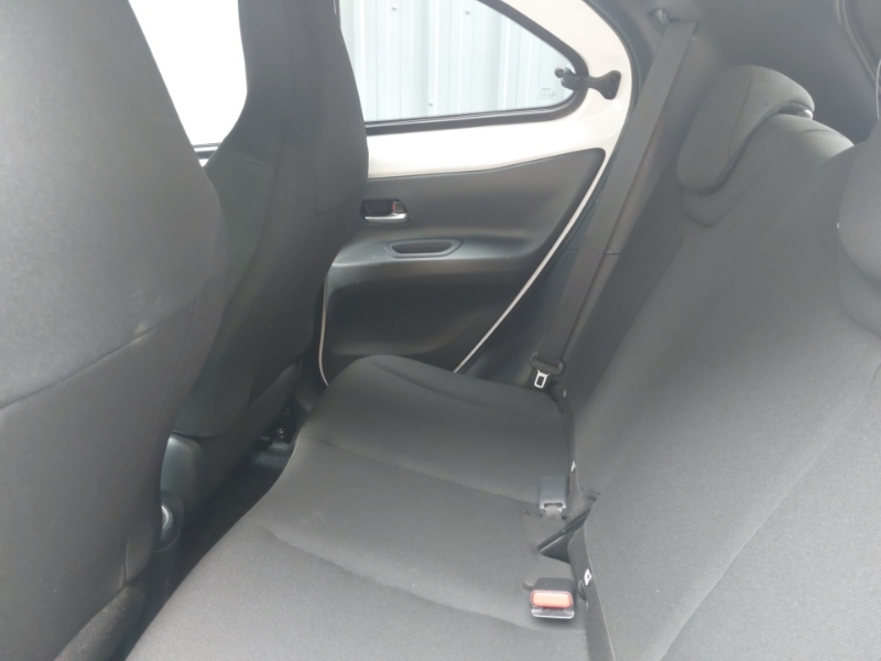 Toyota Aygo X 1.0 Vvt-i Edge SP73XDV White #6