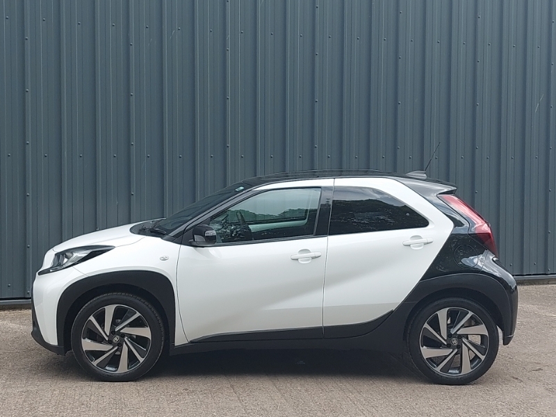 Toyota Aygo X 1.0 Vvt-i Edge SP73XDV White #4