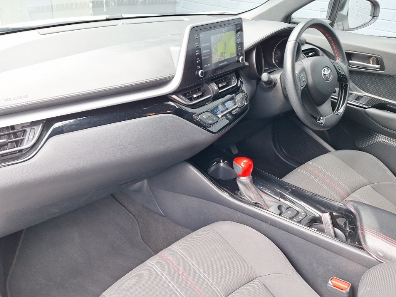 Toyota C-Hr 1.8 Hybrid Gr Sport Cvt RV71PFF White #5