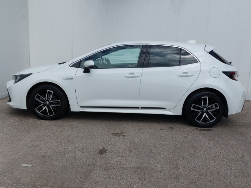 Toyota Corolla 1.8 Vvt-i Hybrid Design Cvt FY22MGV White #4
