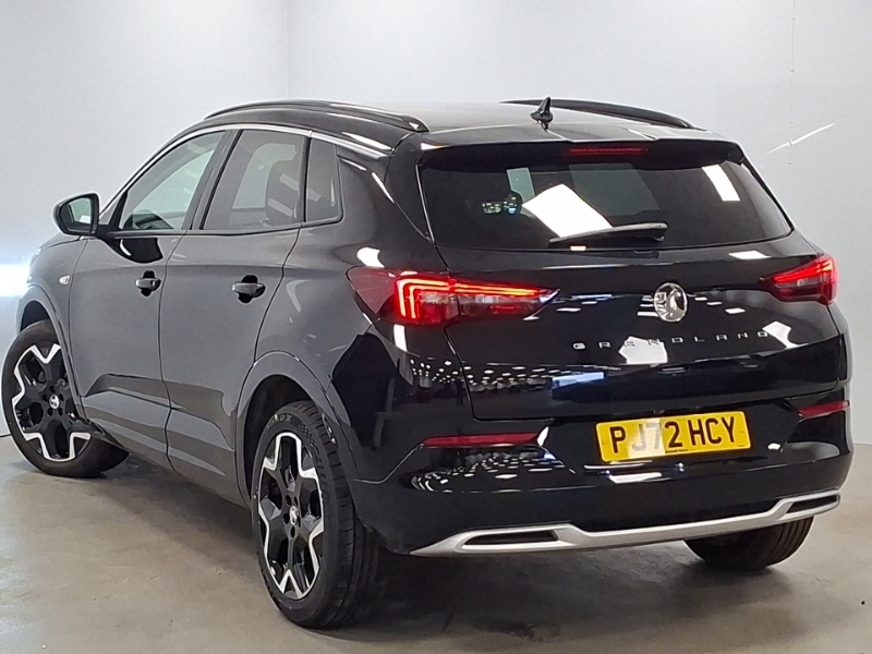 Vauxhall Grandland 1.5 Turbo D Elite Black #2