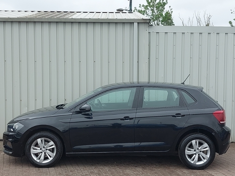 Volkswagen Polo 1.0 Evo 80 Se GD69YFX Black #4