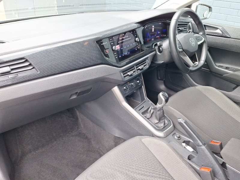 Volkswagen Polo 1.0 Tsi Life GJ24ZFD Grey #5