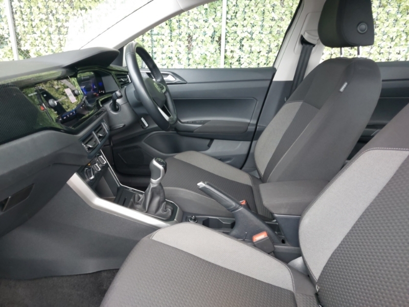 Volkswagen Polo 1.0 Tsi Life GL73SFE Grey #5