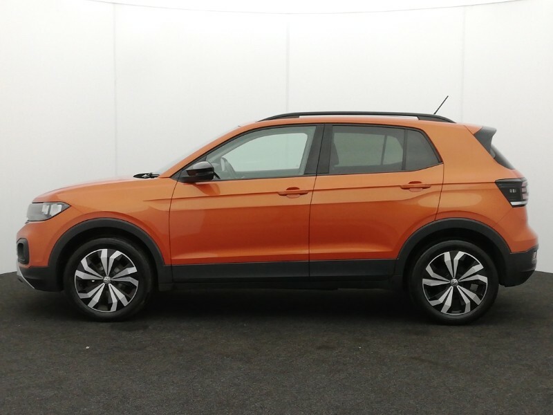 Volkswagen T-Cross 1.0 Tsi Se SV19CSC Orange #4